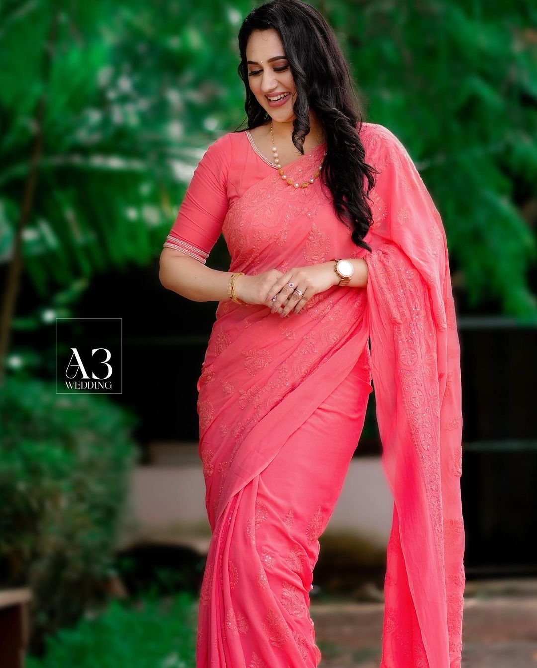 MALAYALAM ACTRESS MIYA GEORGE STILLS IN PINK SAREE